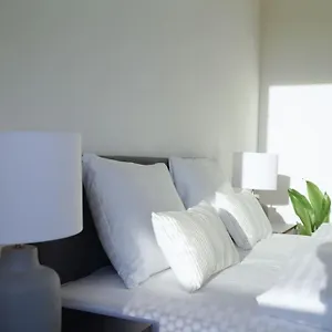 https://oberlaa-new-apartment-15-min-to-city.vienna-besthotels.com